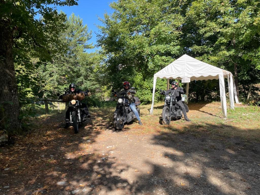 Gite D'Etape Bastide Petra Castellana Verdon كاستيلان المظهر الخارجي الصورة